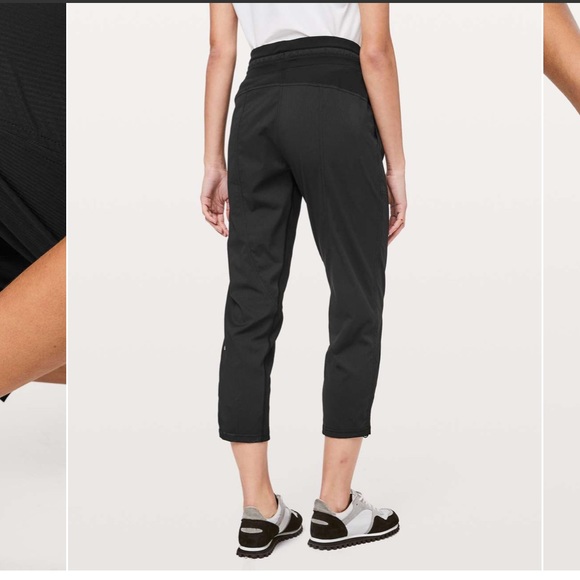 Lululemon dance studio crop - Picture 7 of 7